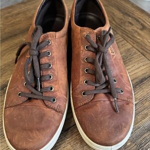 ECCO - Men’s Tan Leather Sneakers
